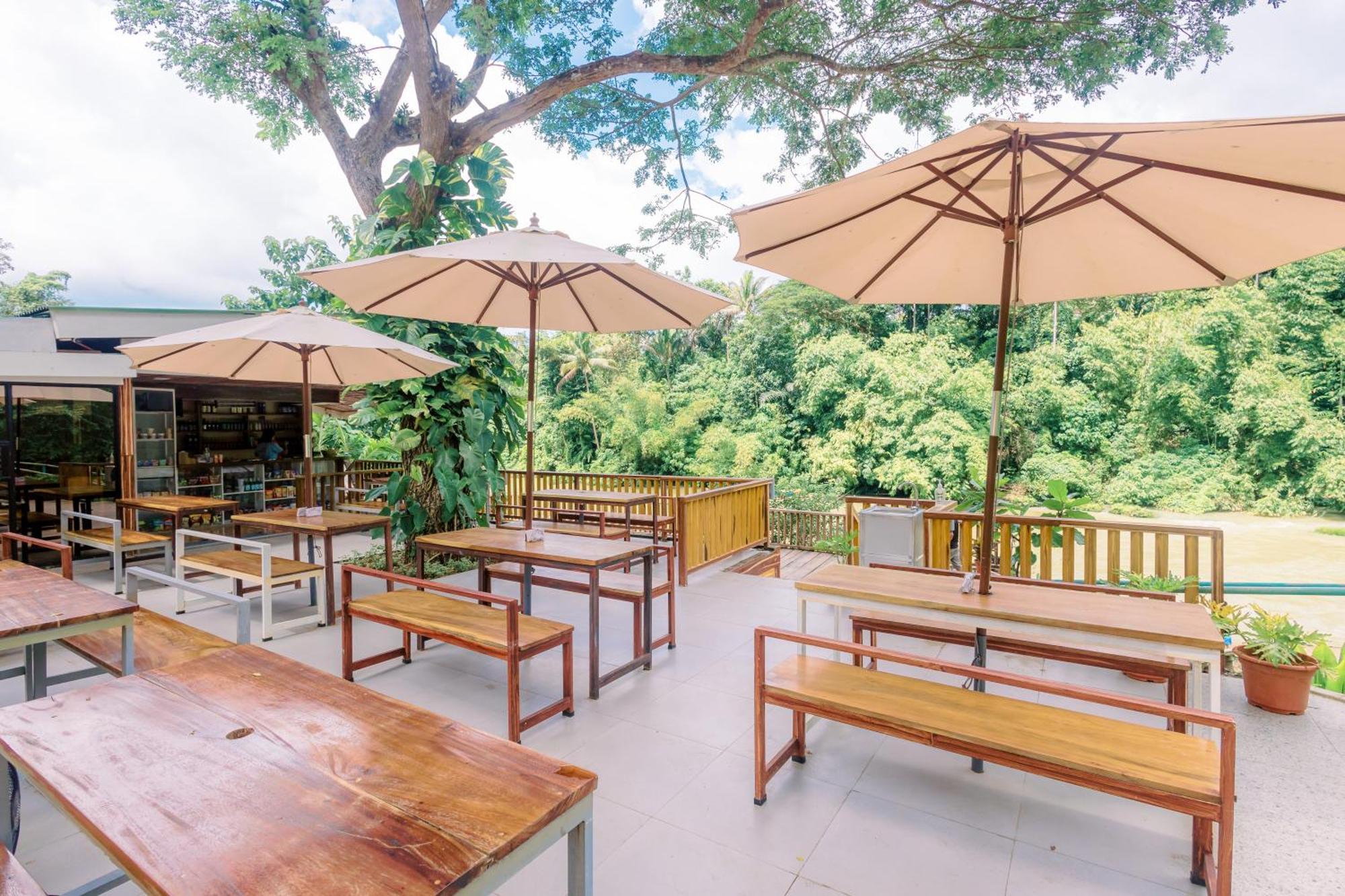 Busai Dream Falls Resort Loboc Extérieur photo