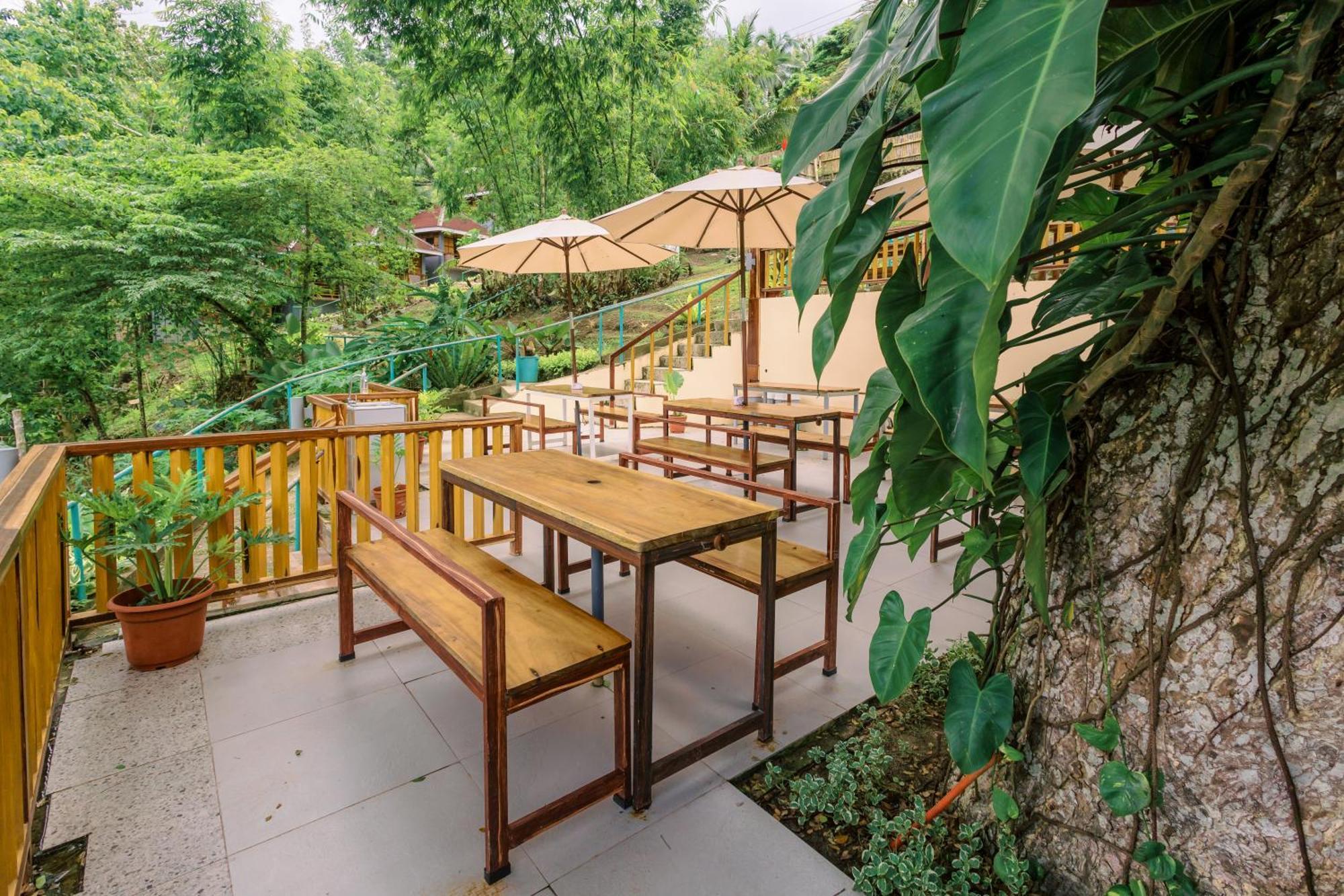 Busai Dream Falls Resort Loboc Extérieur photo