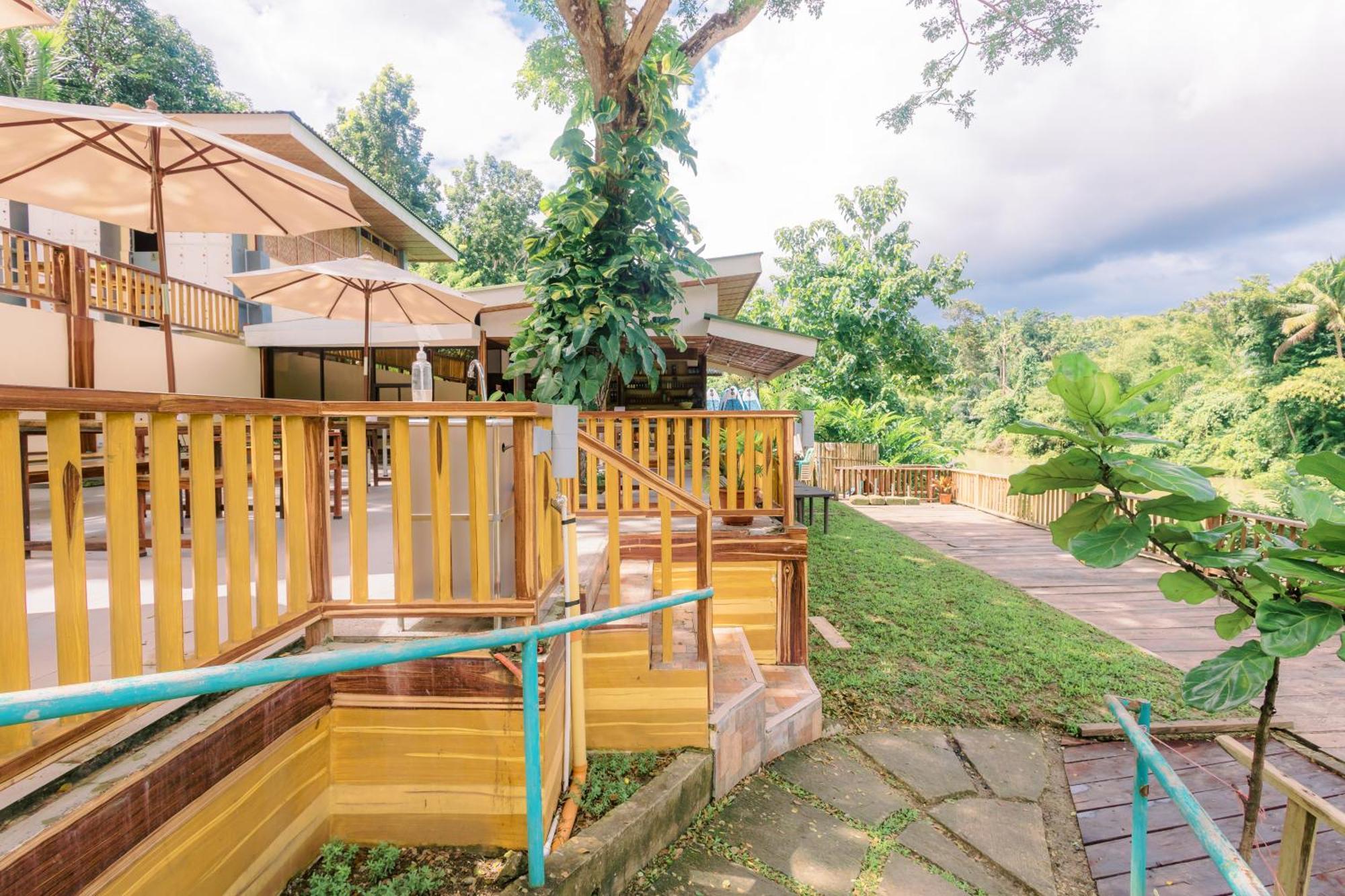 Busai Dream Falls Resort Loboc Extérieur photo