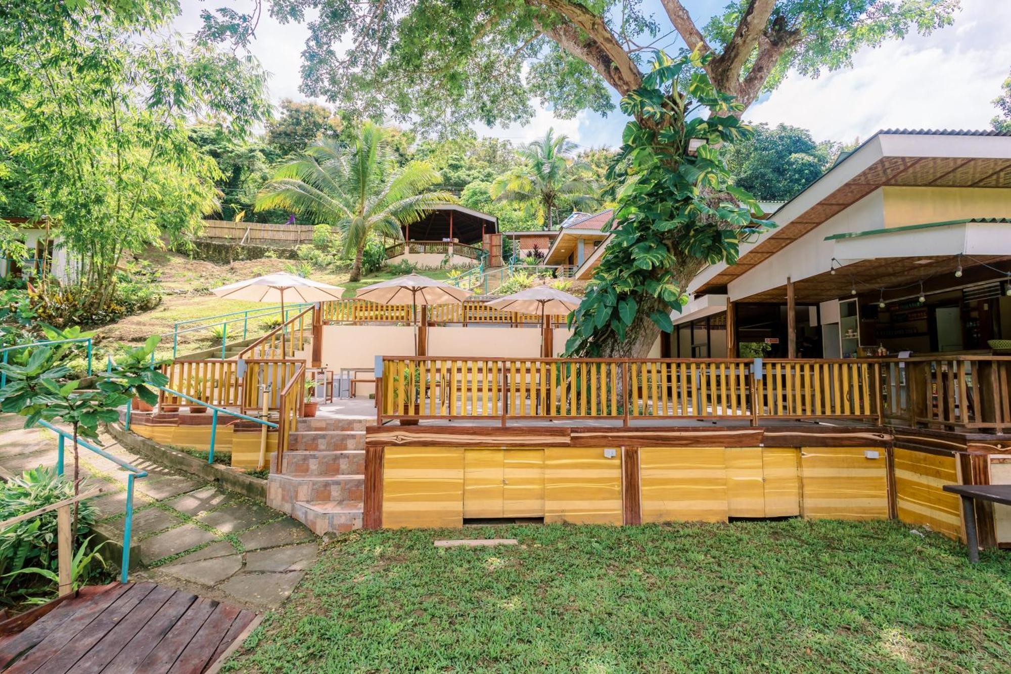 Busai Dream Falls Resort Loboc Extérieur photo