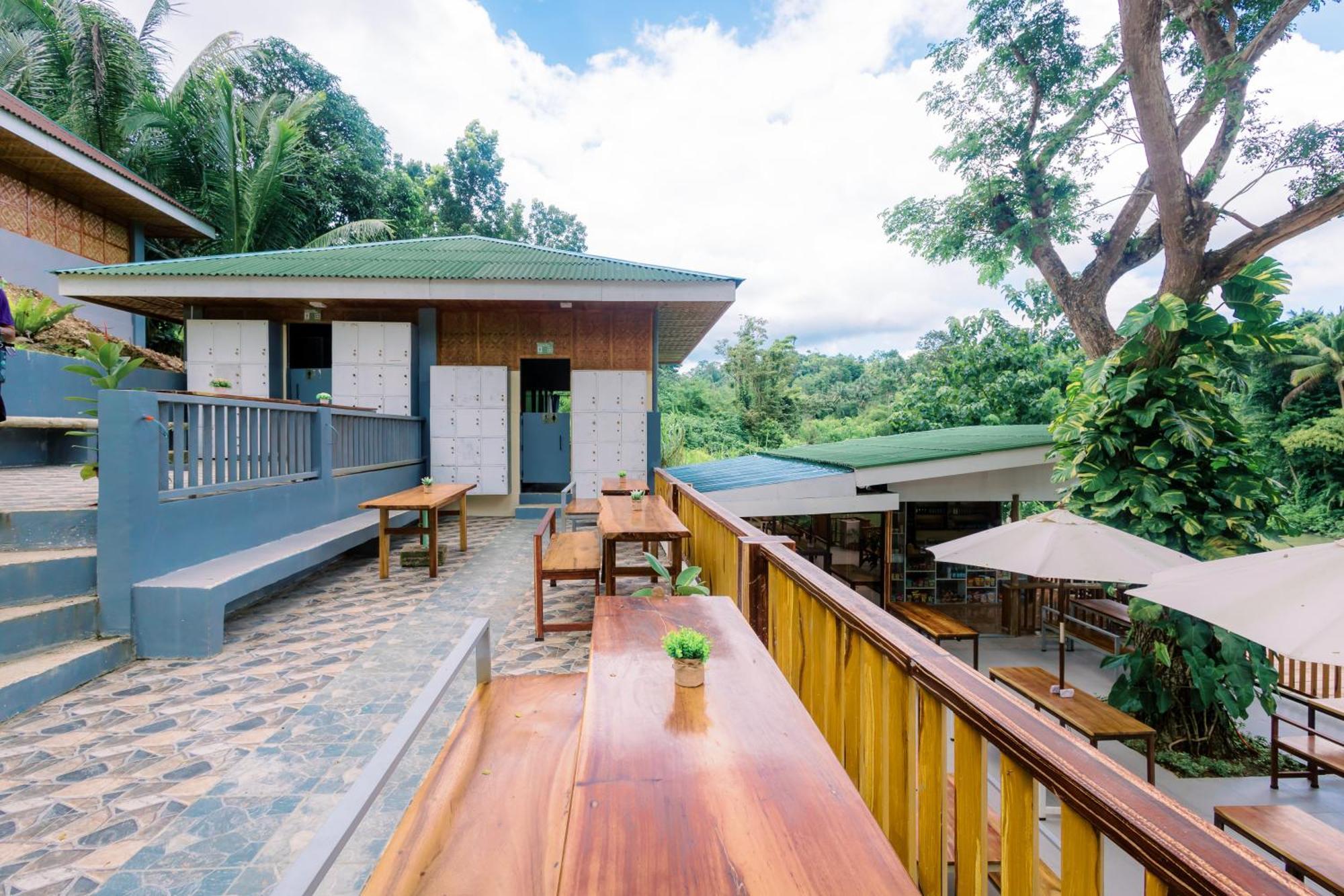 Busai Dream Falls Resort Loboc Extérieur photo